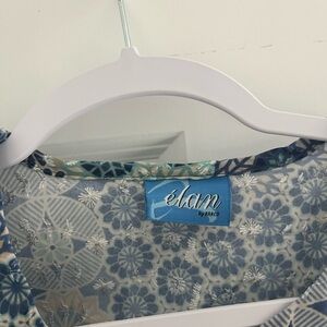 Really pretty medical scrub top